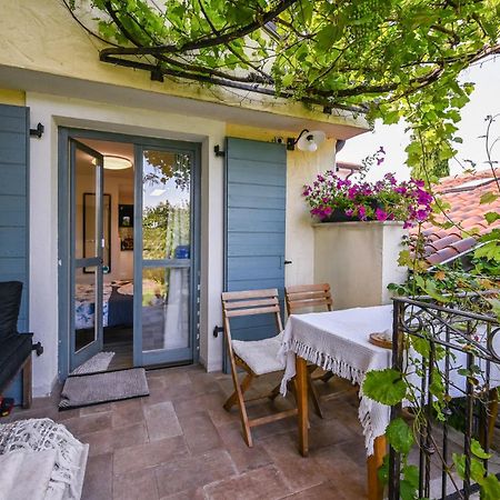 Apartma Medosi Izola Eksteriør billede