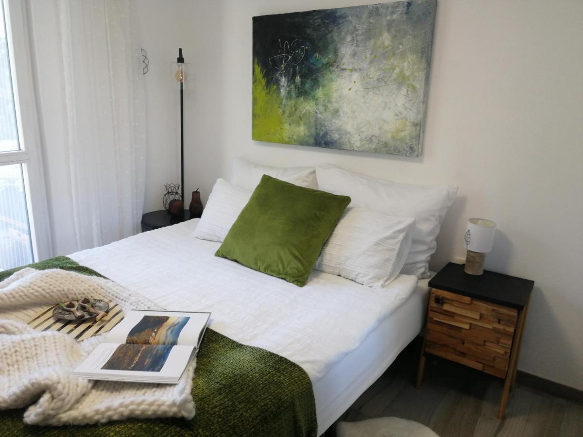 Apartma Medosi Izola Eksteriør billede