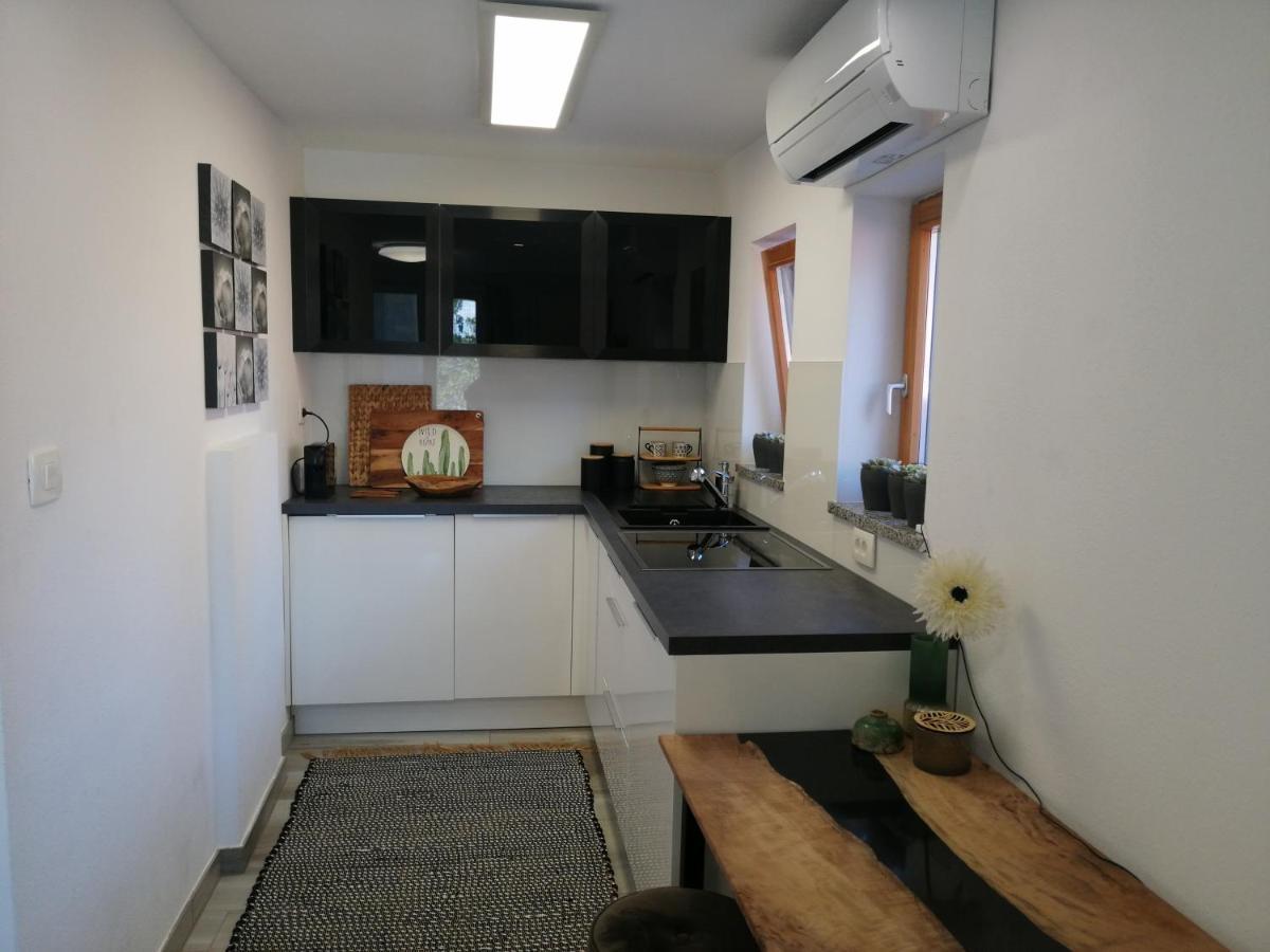 Apartma Medosi Izola Eksteriør billede
